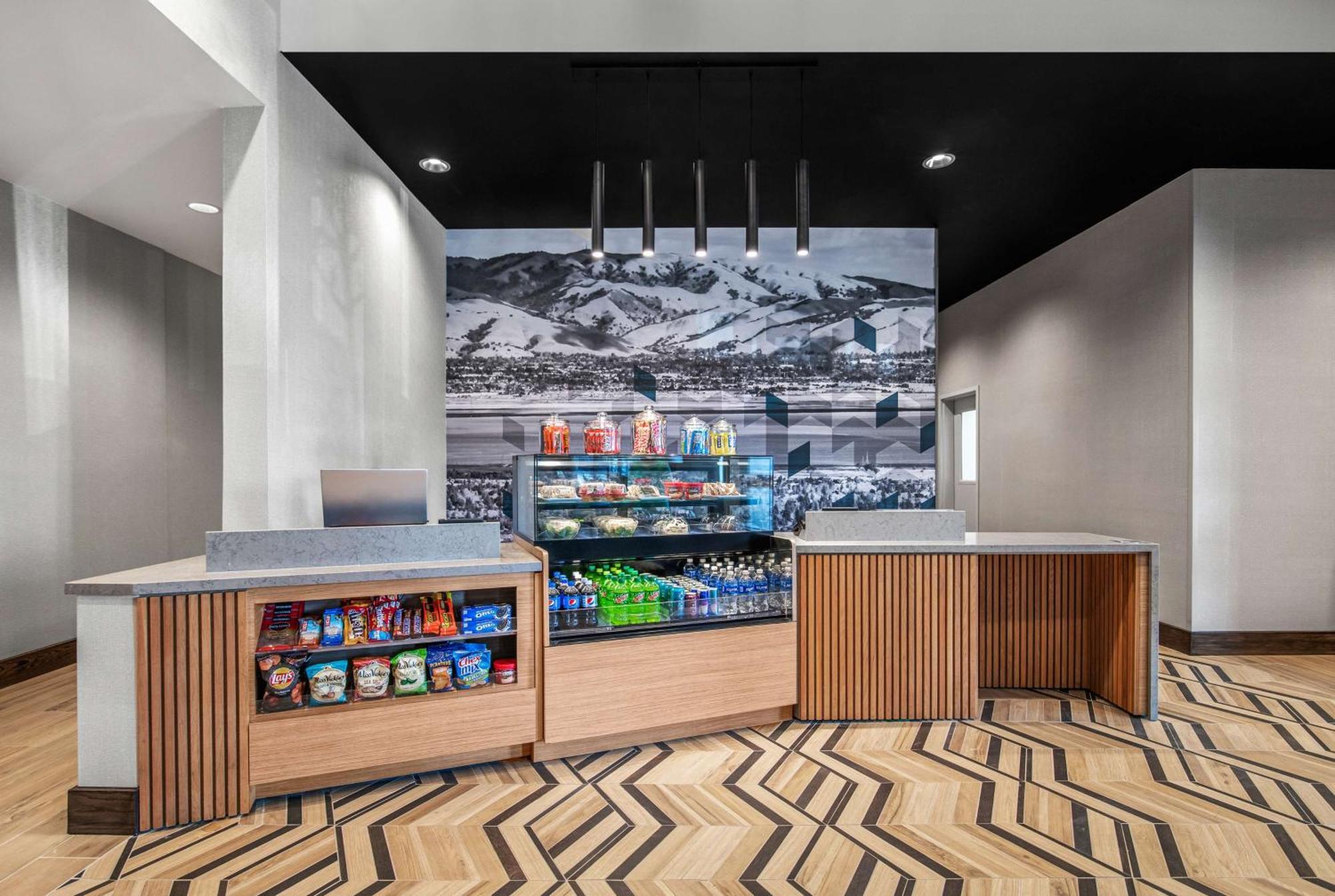 Hyatt Place Newark-Silicon Valley Eksteriør bilde